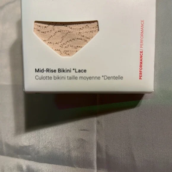 Lululemon Mid-Rise Bikini Lace - Picture 3 of 4